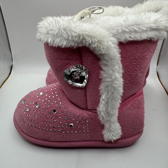 NWT Toddler Size 7 Girl Pink Sparkly Faux Fur Lined Boots - Picture 4 of 7
